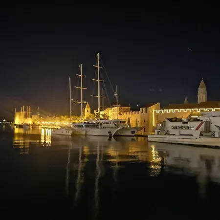 Appartement Okrug Gornji - With Sea View Trogir